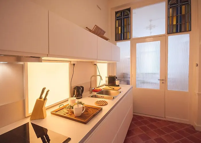 Nieuwehaven25 Hotel *