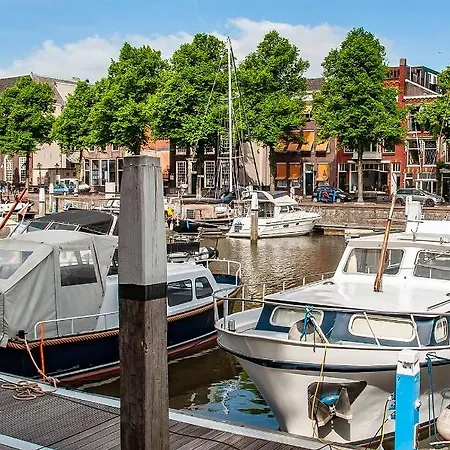 Nieuwehaven25 *